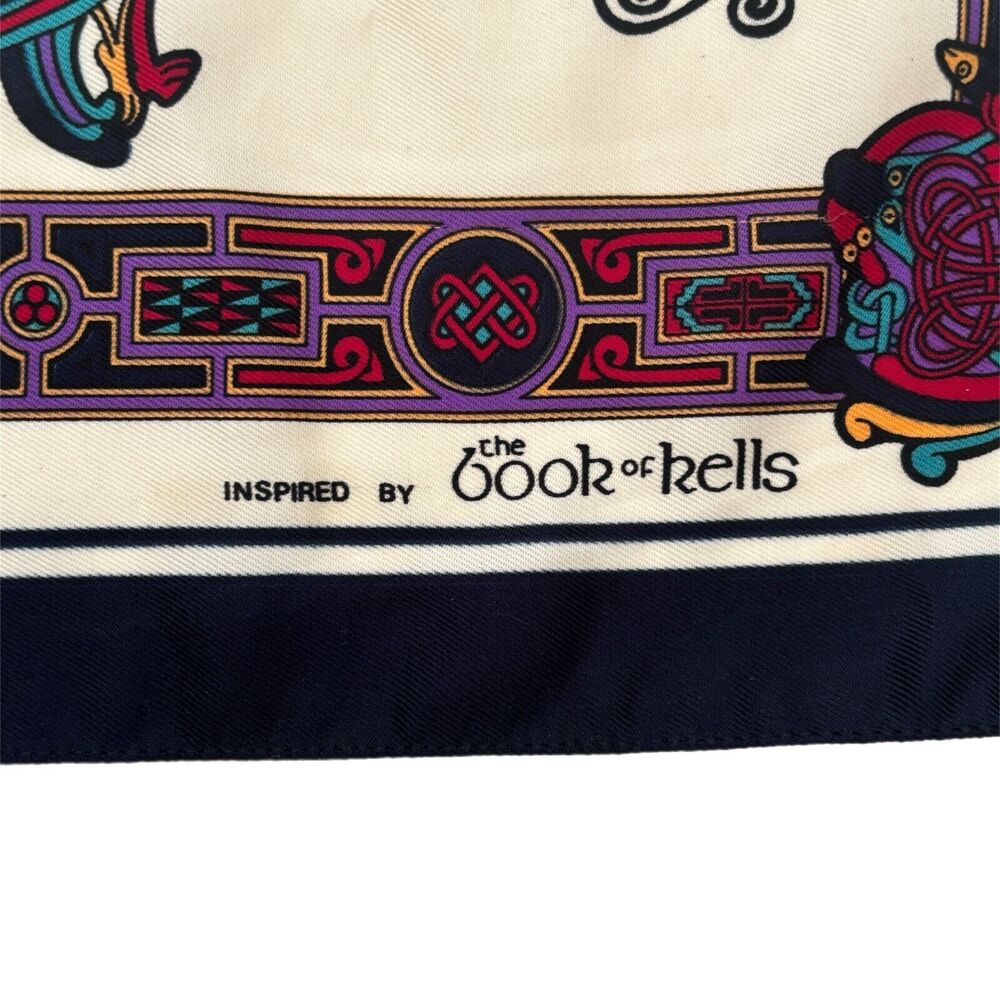 Irish Gaelic Womens Scarf Book Kells Inspired Old Money Academia Preppy College - Picture 7 of 7